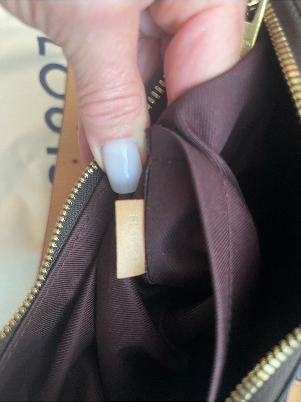 Louis Vuitton Odeon MM - Brown Monogram Shoulder Bag with Natural Vachetta Strap - Picture 15 of 16